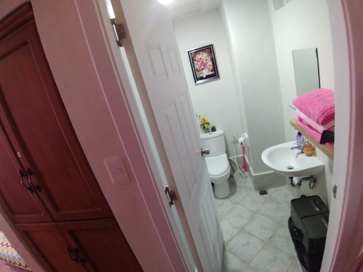 Lelani's Comfy Condo Lapu-Lapu City Eksteriør billede